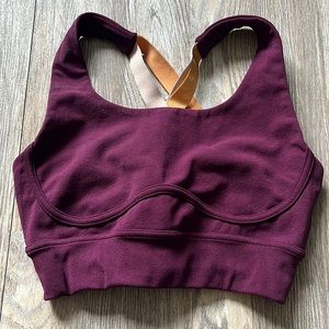 Fabletics medium impact sports bra size small